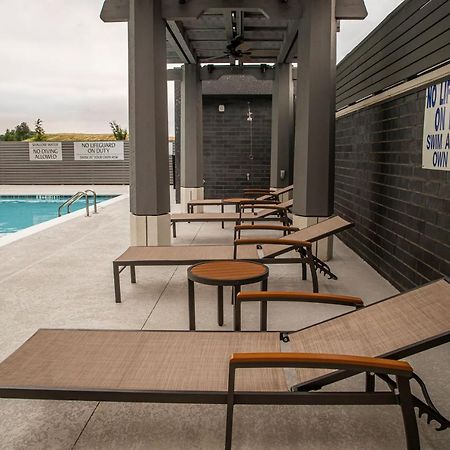 Courtyard By Marriott Greenville Mauldin Bagian luar foto